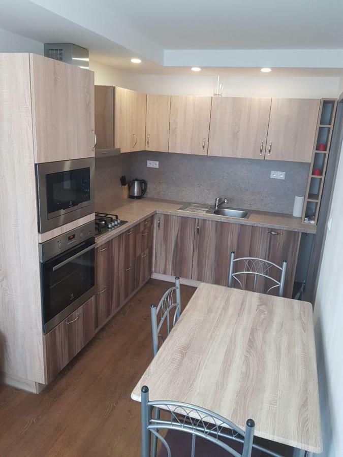 Vip Apartmany Zabnik Prievidza Dış mekan fotoğraf