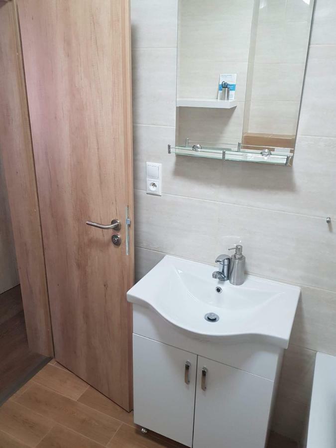 Vip Apartmany Zabnik Prievidza Dış mekan fotoğraf