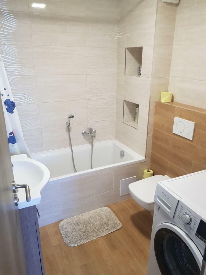 Vip Apartmany Zabnik Prievidza Dış mekan fotoğraf